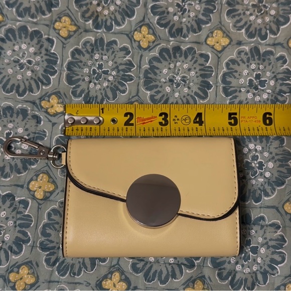 BCBGeneration yellow leather wallet/wristlet w/clip, NWOT. - Picture 8 of 9